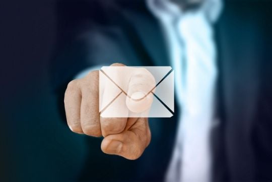 İngilizce E-mail Nasıl Yazılır?  | Atak Domain Hosting